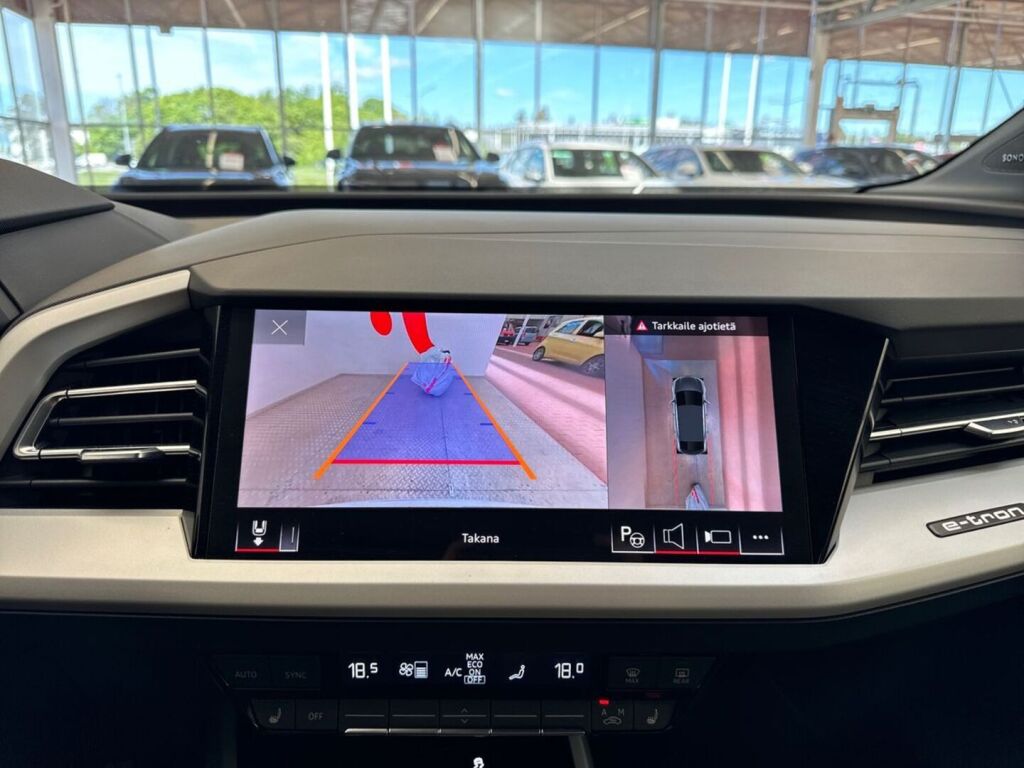 Audi Q4 e-tron 2024 Valkoinen metalli(Glacier White)