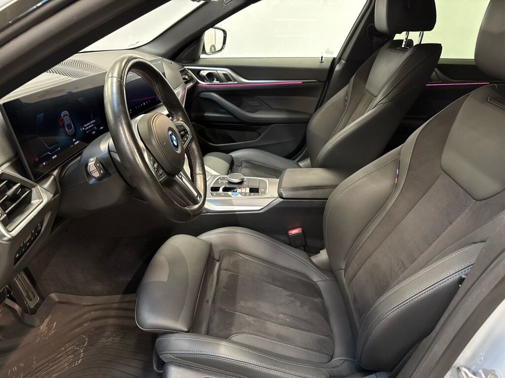 BMW i4 2023 Harmaa