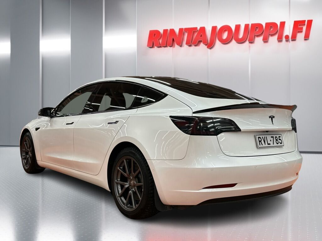 Tesla Model 3 2020 Valkoinen