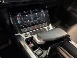 Audi e-tron 2021 Musta