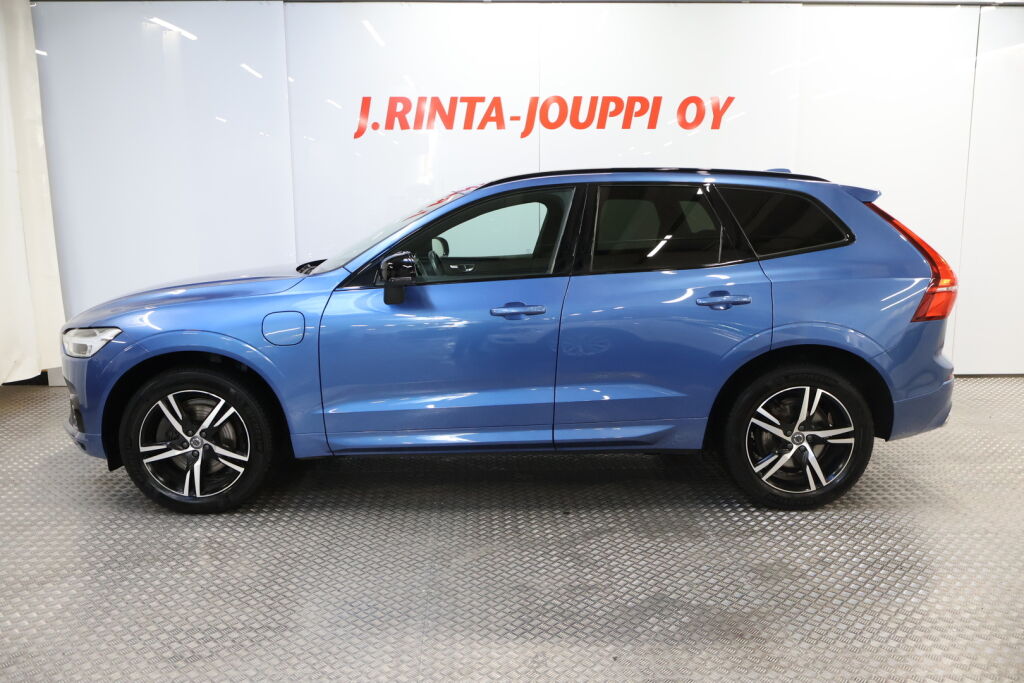 Volvo XC60 2020 Sininen