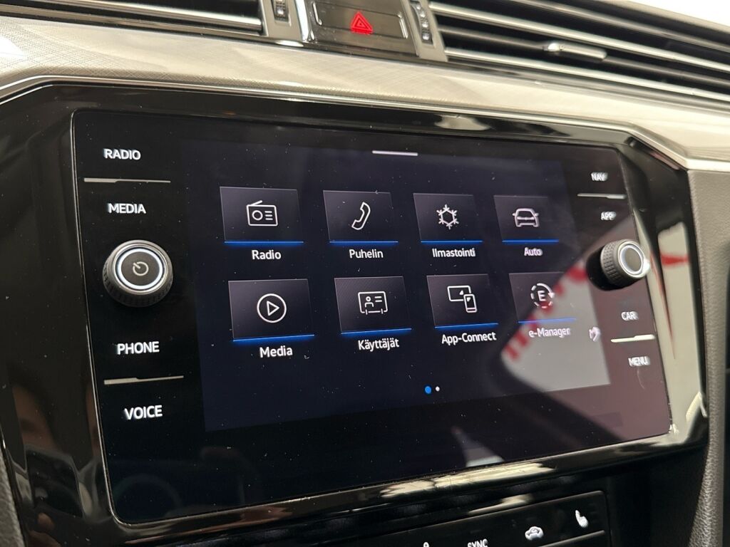 Volkswagen Passat 2021 Harmaa