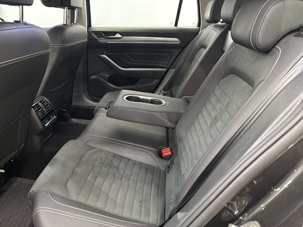 Volkswagen Passat 2021 Harmaa