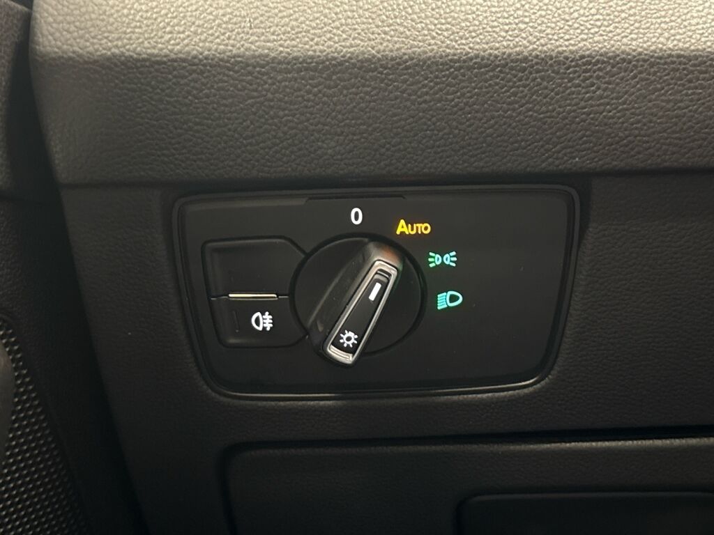 Volkswagen Passat 2021 Harmaa