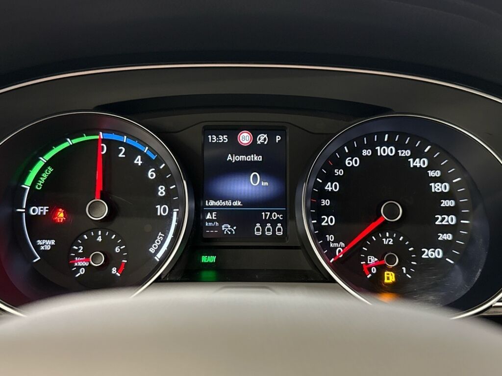 Volkswagen Passat 2021 Harmaa