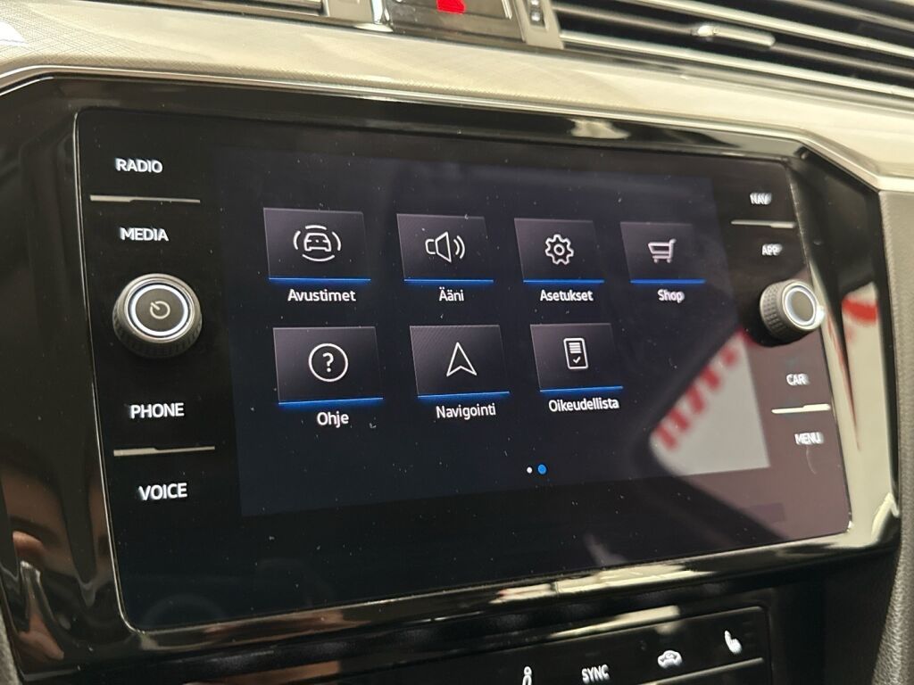 Volkswagen Passat 2021 Harmaa