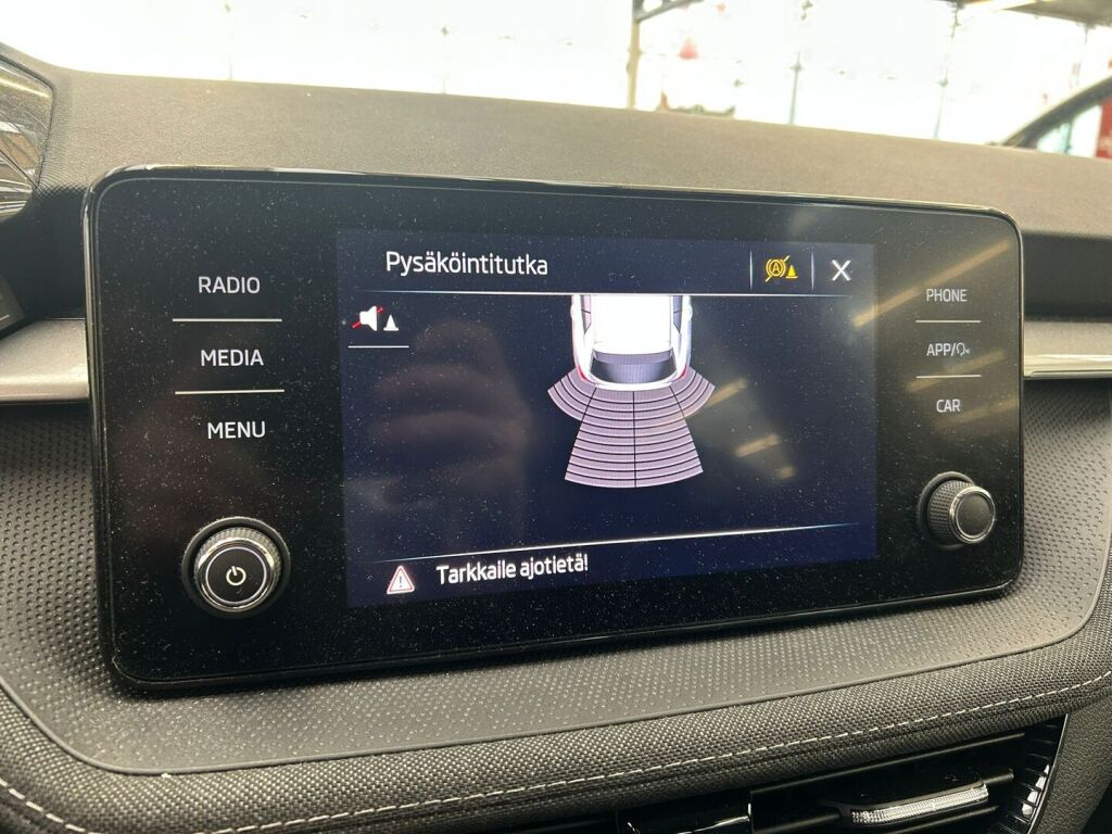 Skoda Fabia 2022 Valkoinen