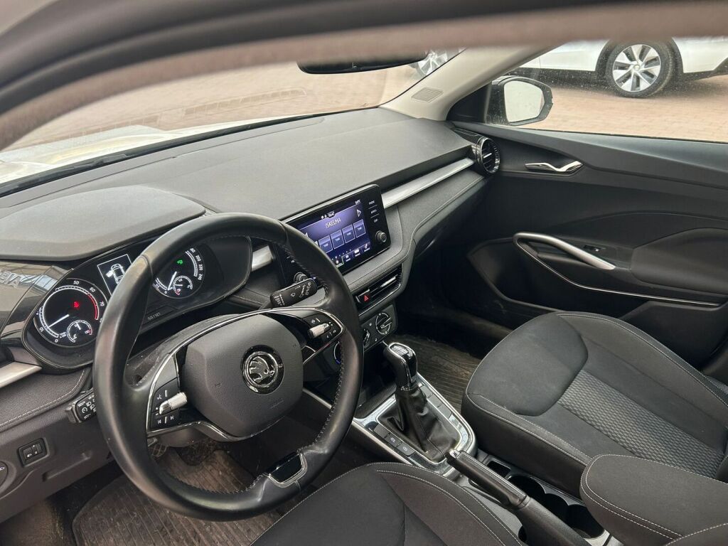 Skoda Fabia 2022 Valkoinen