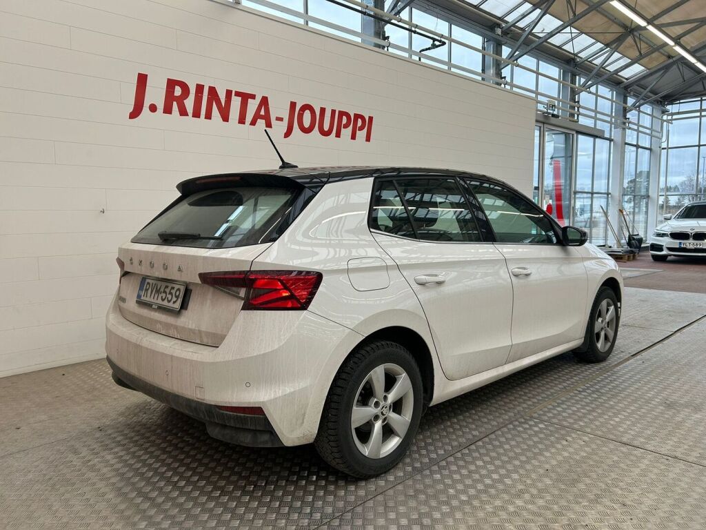 Skoda Fabia 2022 Valkoinen