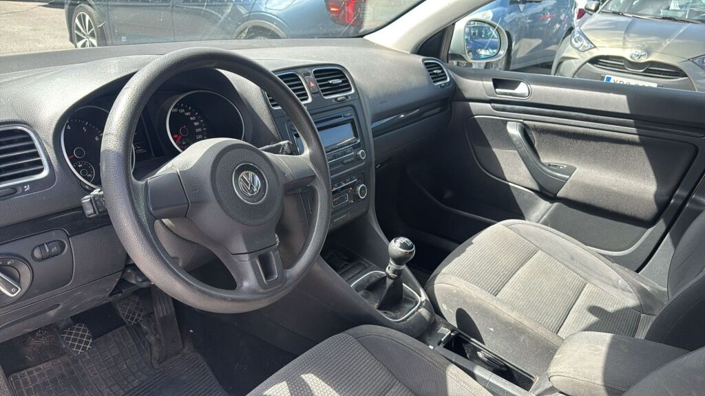 Volkswagen Golf 2010 Hopea