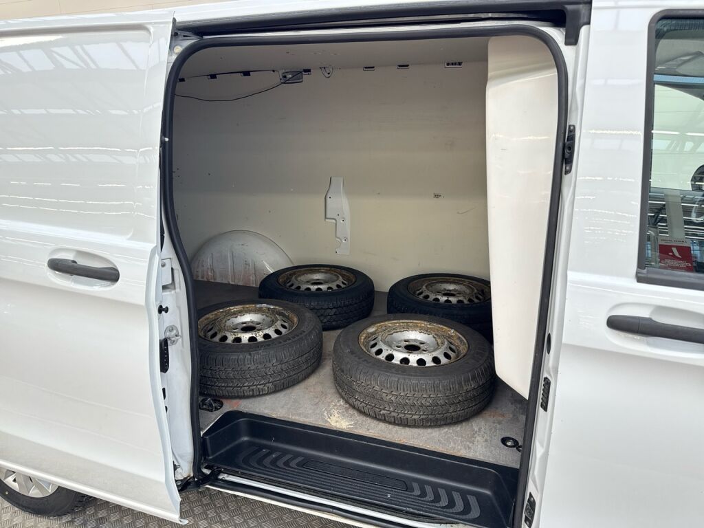 Mercedes-Benz Vito 2016 Valkoinen