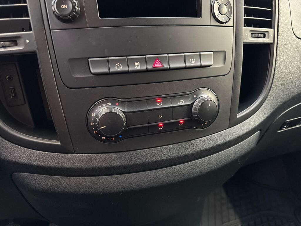 Mercedes-Benz Vito 2016 Valkoinen