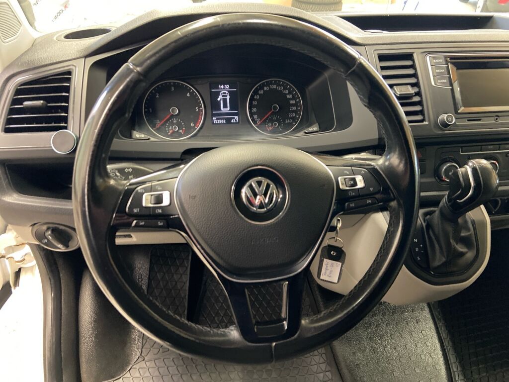Volkswagen Transporter 2018 Valkoinen