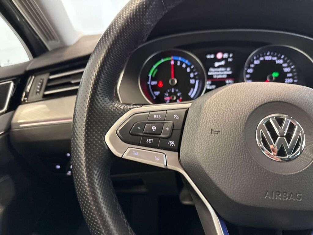 Volkswagen Passat 2020 Hopea