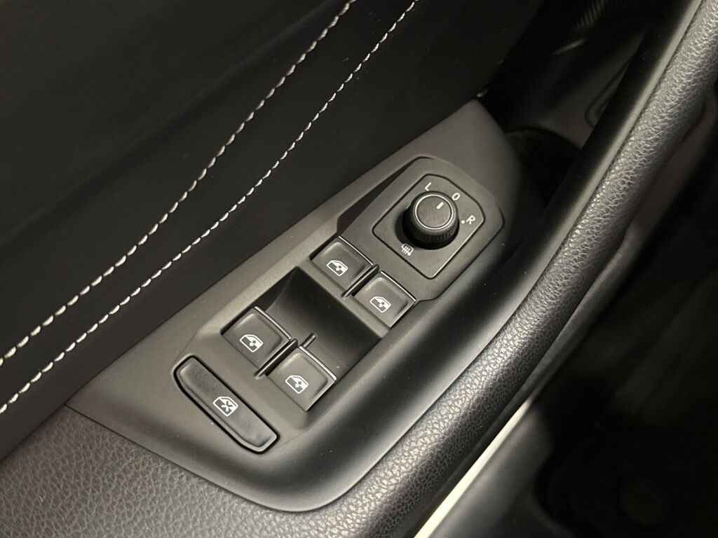 Volkswagen Passat 2020 Hopea