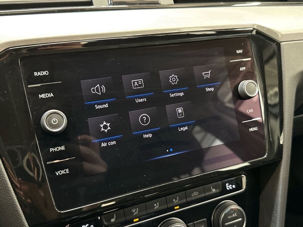 Volkswagen Passat 2020 Hopea