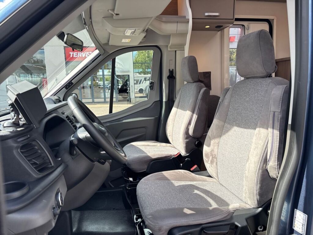Carado T449 2024 Sininen