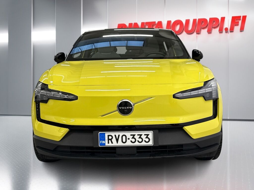 Volvo EX30 2024 Keltainen