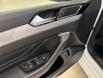 Volkswagen Passat 2020 Valkoinen