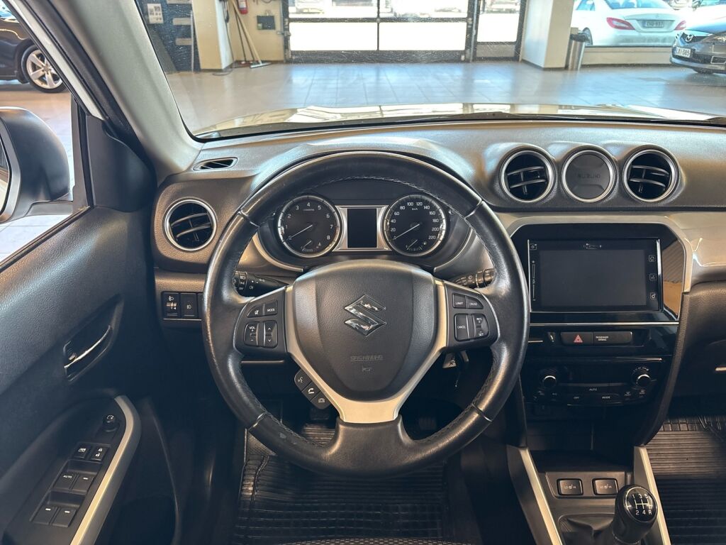 Suzuki Vitara 2015 Valkoinen