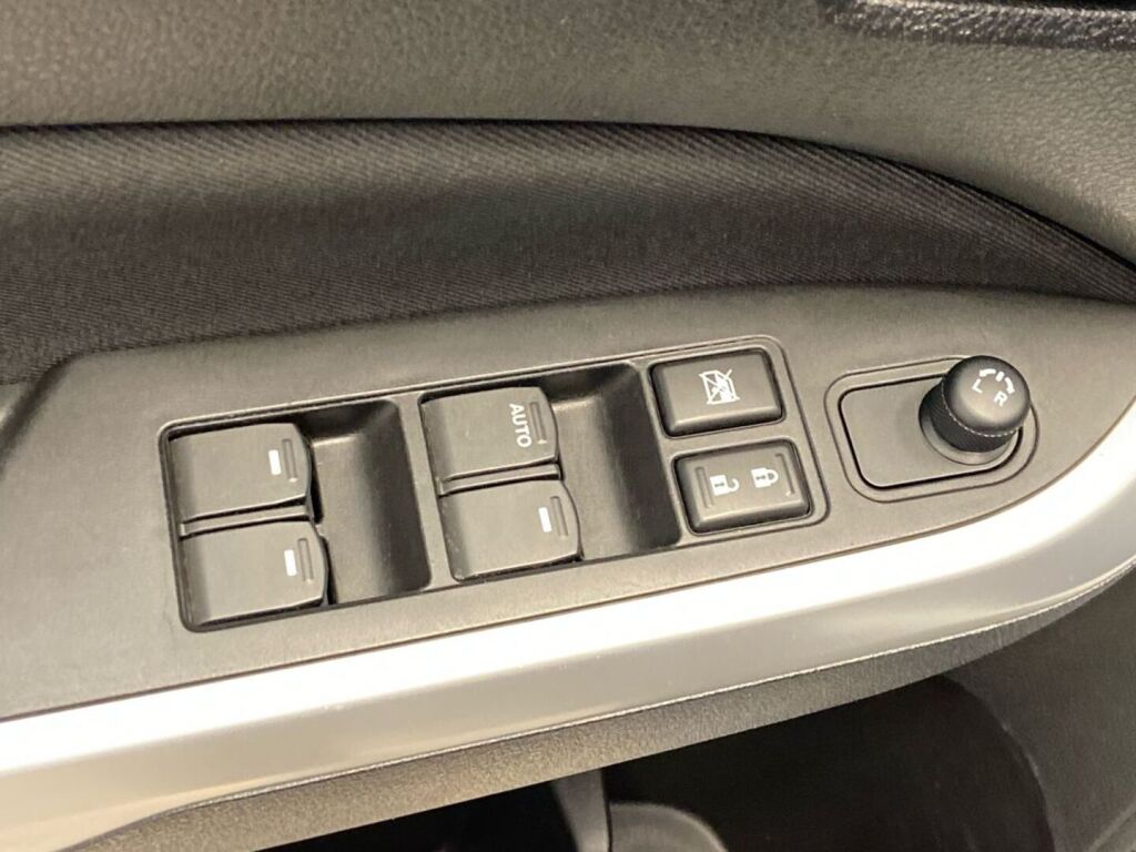 Suzuki Vitara 2015 Valkoinen