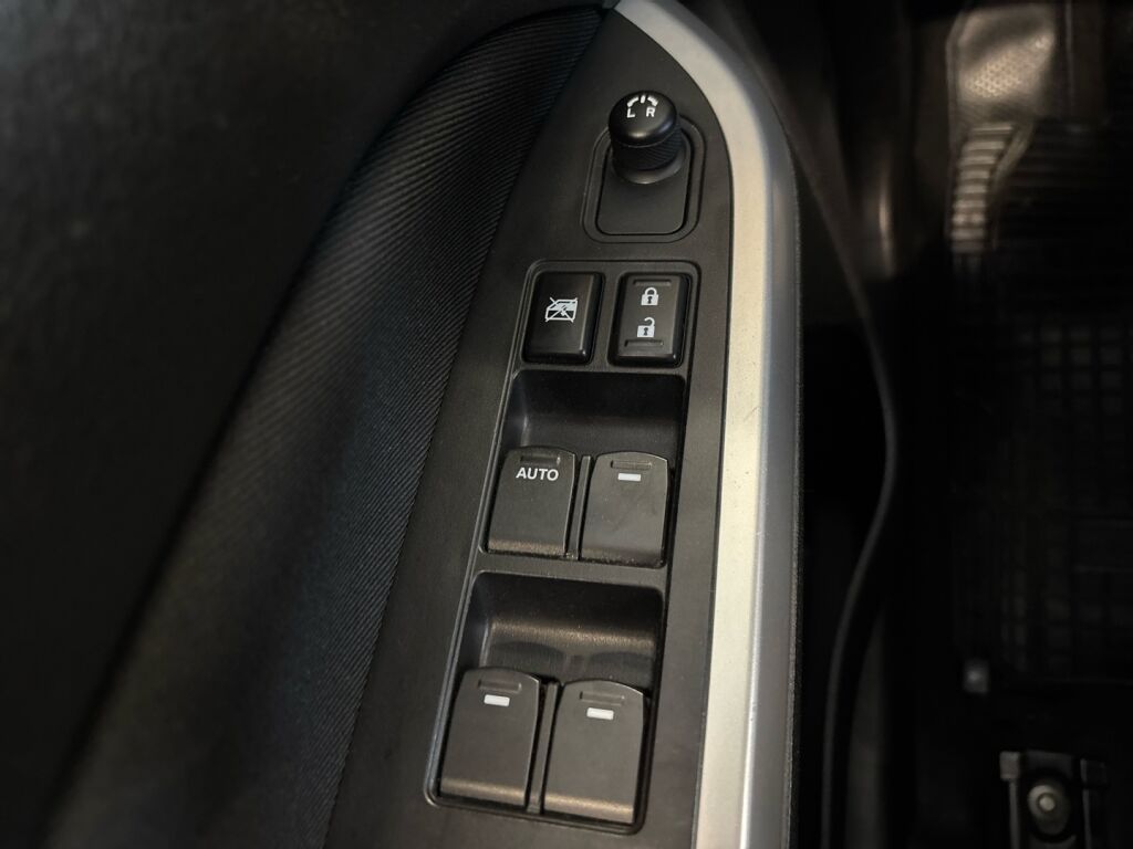 Suzuki Vitara 2015 Valkoinen