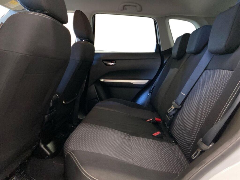 Suzuki Vitara 2015 Valkoinen