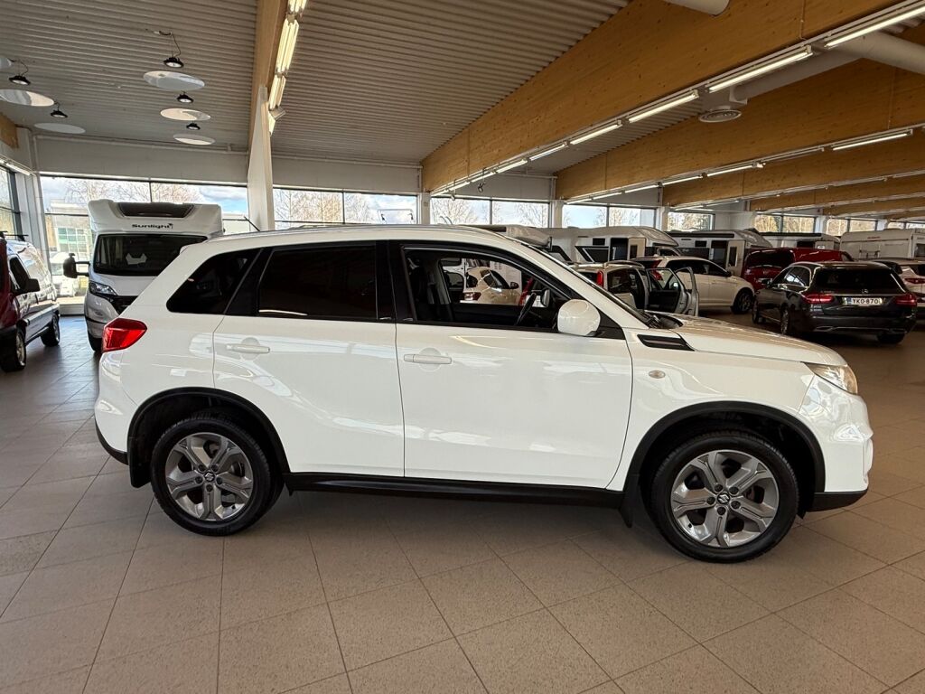 Suzuki Vitara 2015 Valkoinen