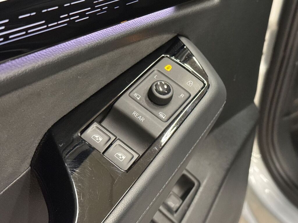 Volkswagen ID.7 2024 Harmaa