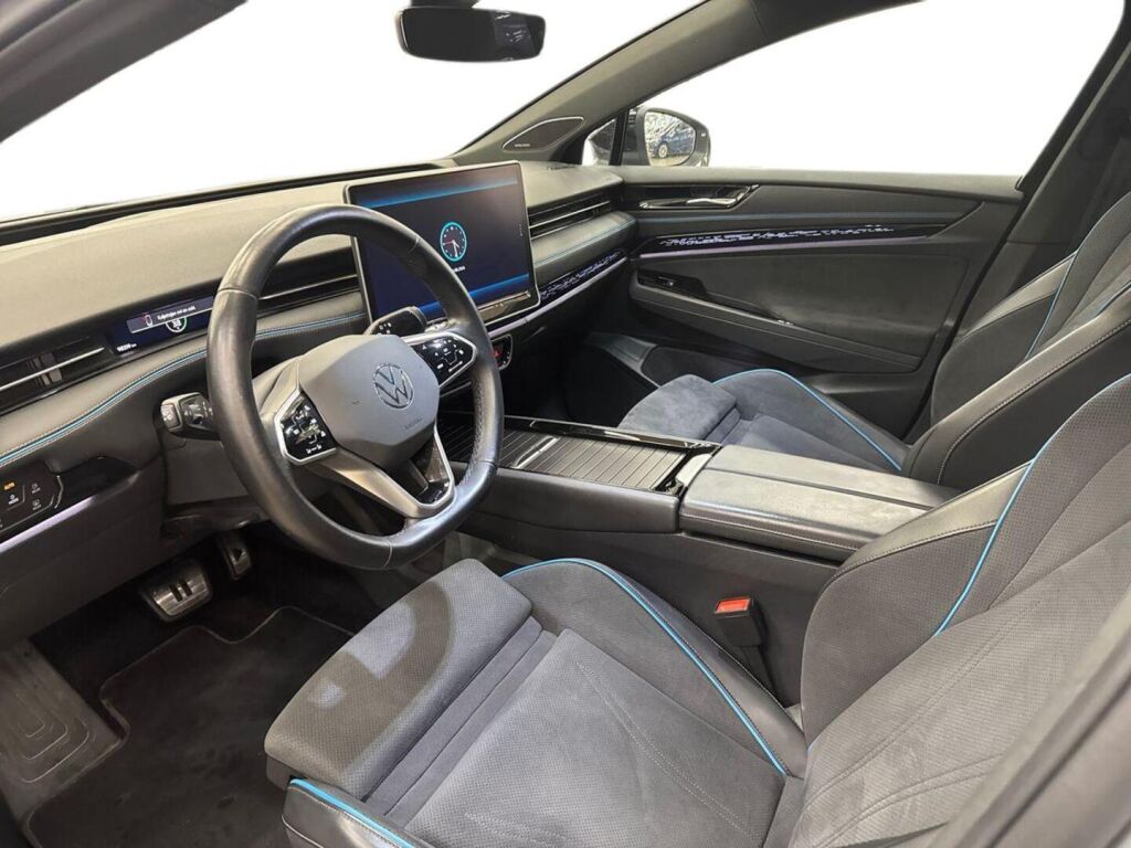 Volkswagen ID.7 2024 Harmaa
