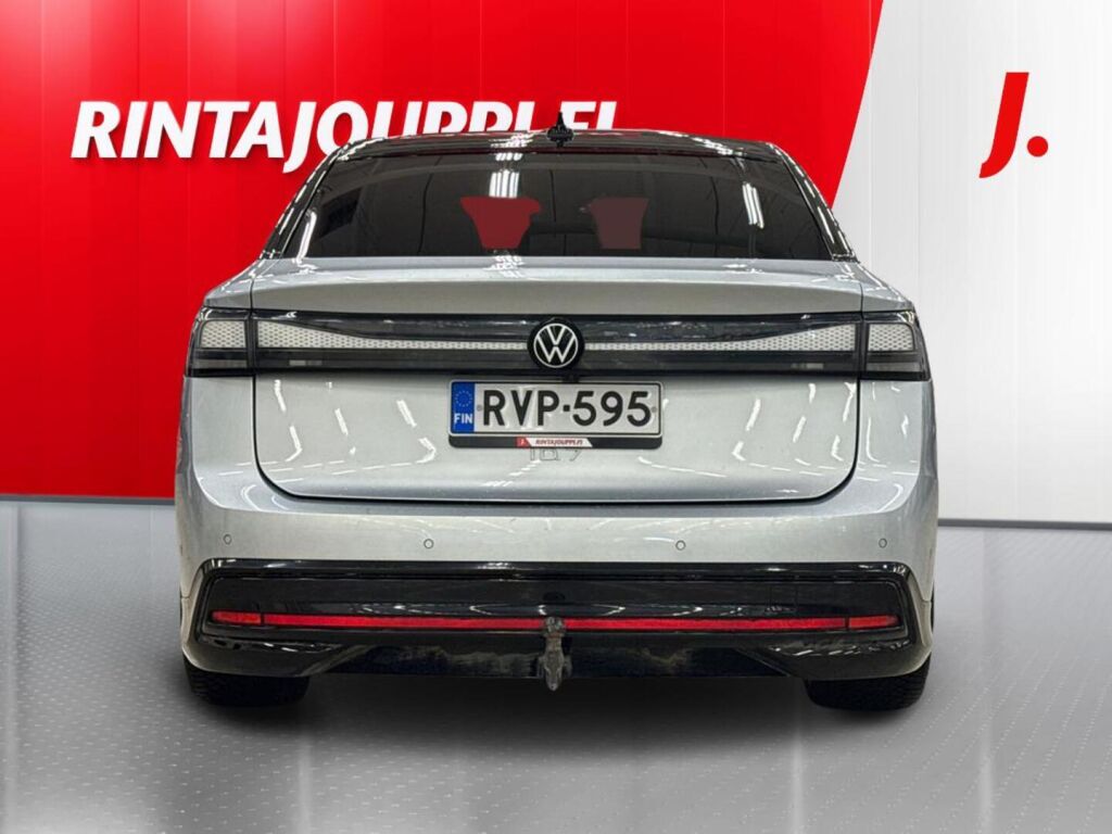 Volkswagen ID.7 2024 Harmaa