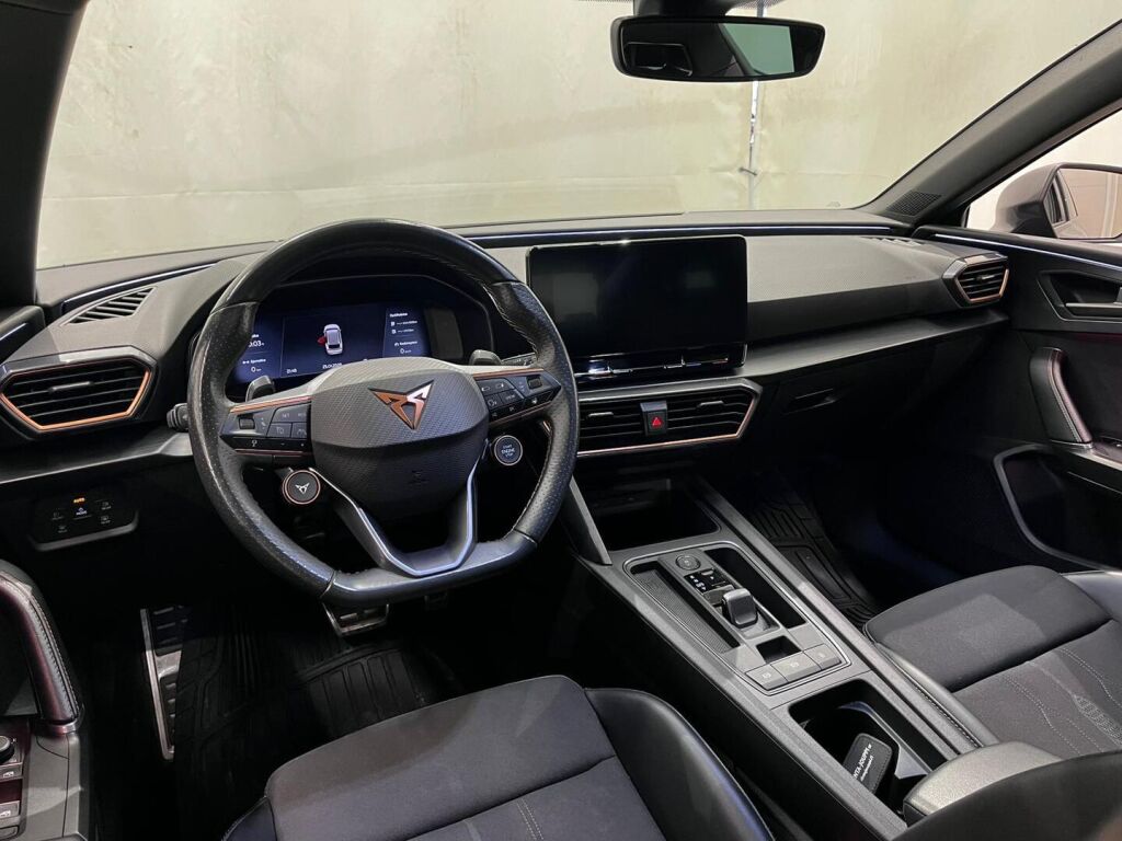 Cupra Leon Sportstourer 2020 Harmaa