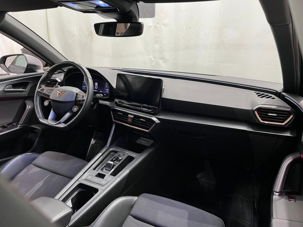 Cupra Leon Sportstourer 2020 Harmaa