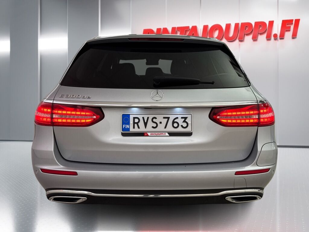 Mercedes-Benz E 2021 Hopea