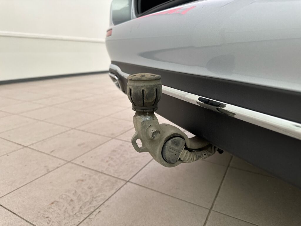 Mercedes-Benz E 2021 Hopea