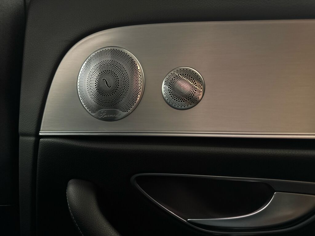 Mercedes-Benz E 2021 Hopea