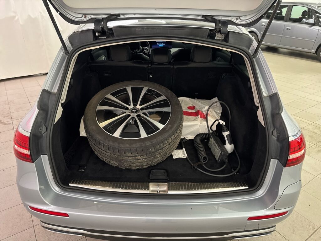 Mercedes-Benz E 2021 Hopea