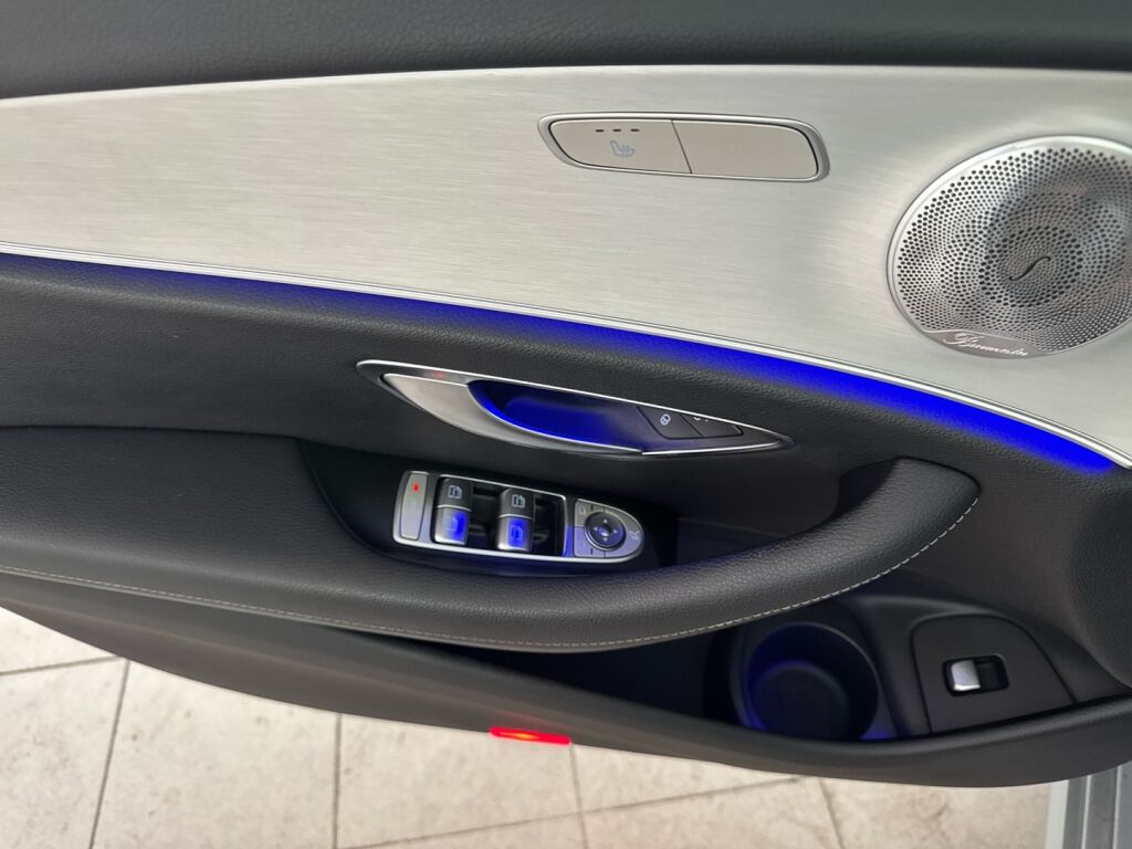 Mercedes-Benz E 2021 Hopea