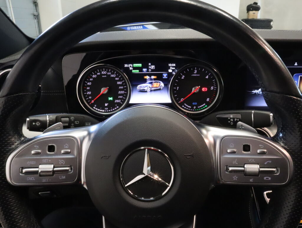 Mercedes-Benz E 2019 Musta