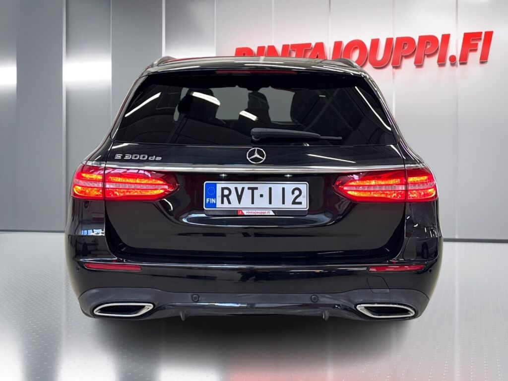 Mercedes-Benz E 2019 Musta