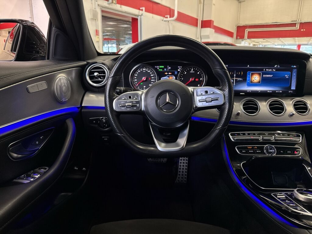 Mercedes-Benz E 2019 Musta