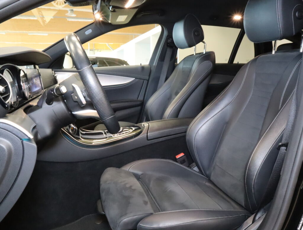 Mercedes-Benz E 2019 Musta