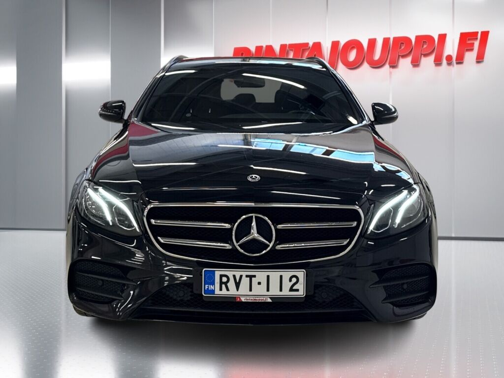 Mercedes-Benz E 2019 Musta
