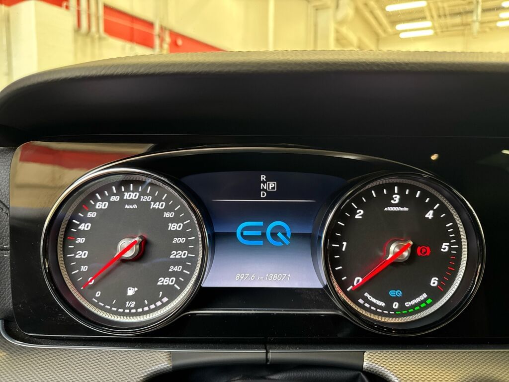 Mercedes-Benz E 2019 Musta