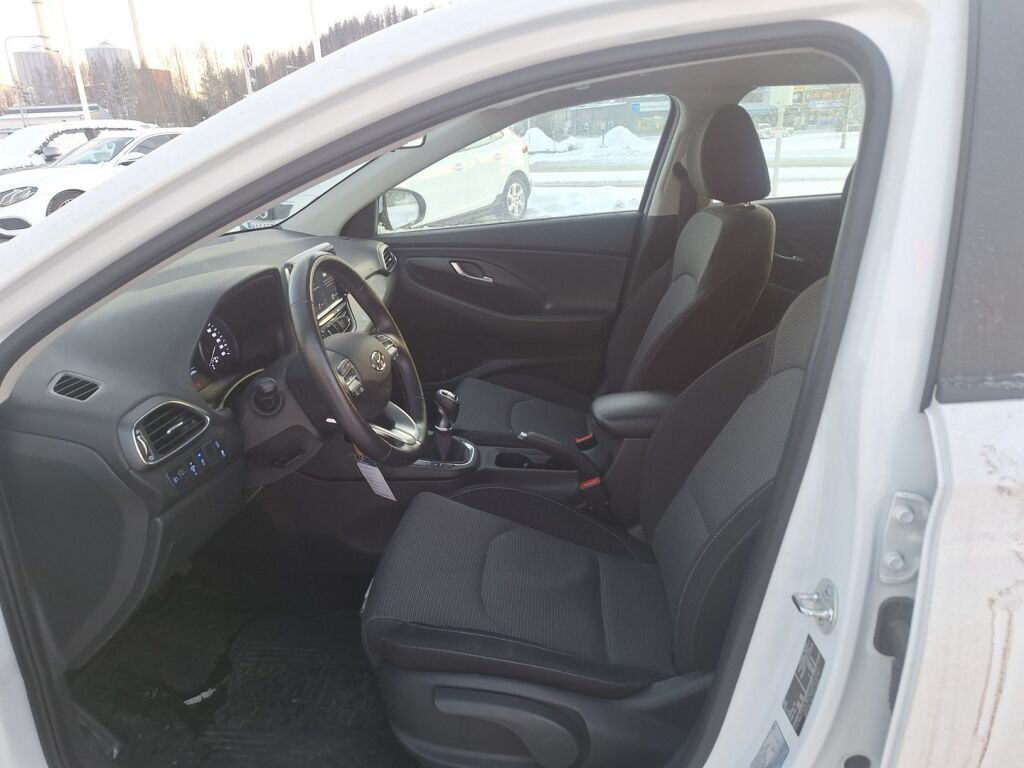 Hyundai i30 Wagon 2024 Valkoinen