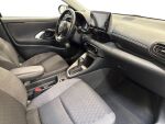 Toyota Yaris 2024 Musta