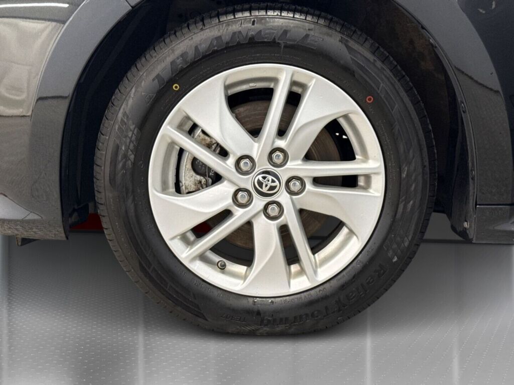 Toyota Yaris 2024 Musta