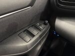 Toyota Yaris 2024 Musta