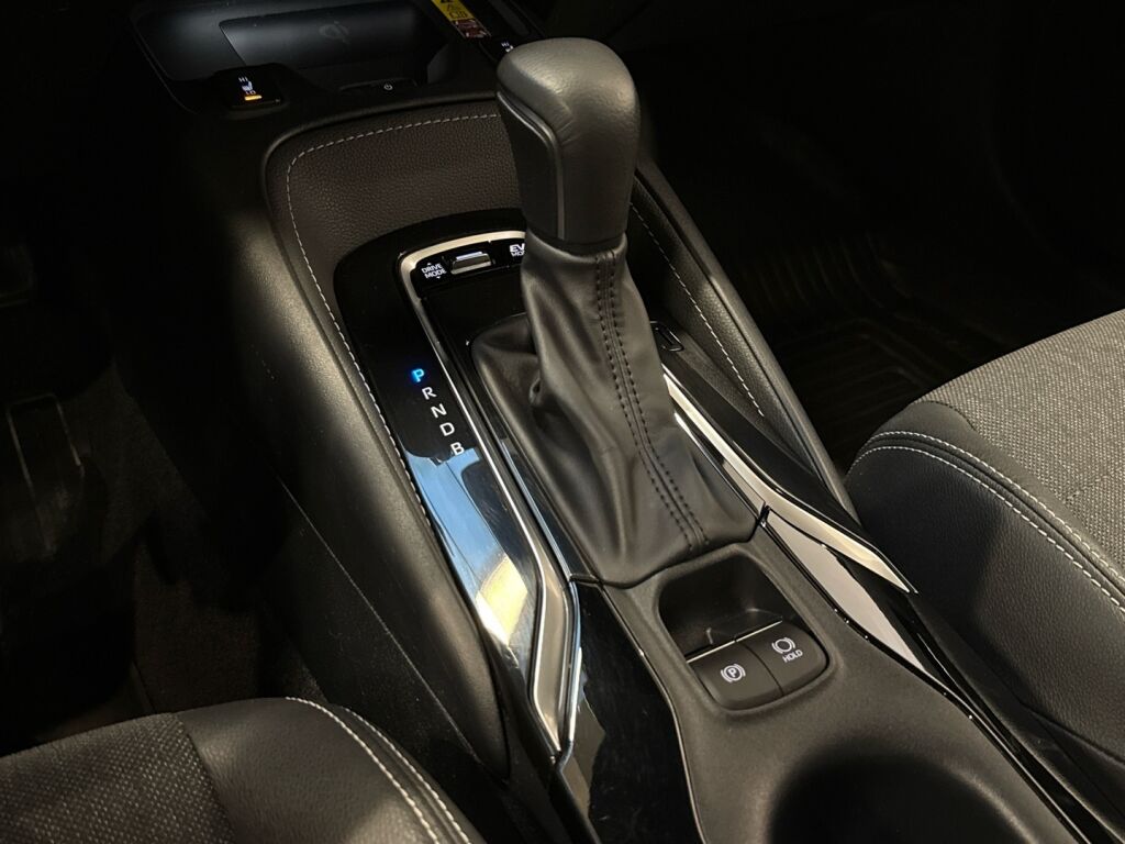 Toyota Corolla 2024 Sininen