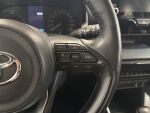 Toyota Yaris 2024 Musta
